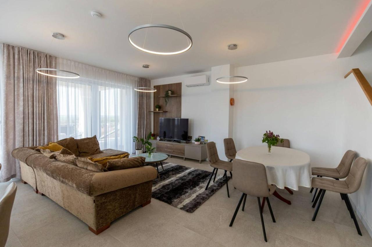 Aszuvilag Rezidencia With Sauna & Jacuzzi Legyesbenye Exteriör bild