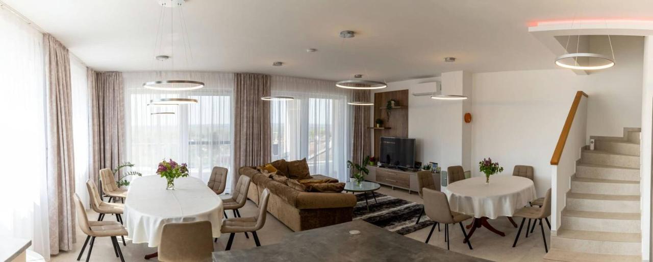 Aszuvilag Rezidencia With Sauna & Jacuzzi Legyesbenye Exteriör bild