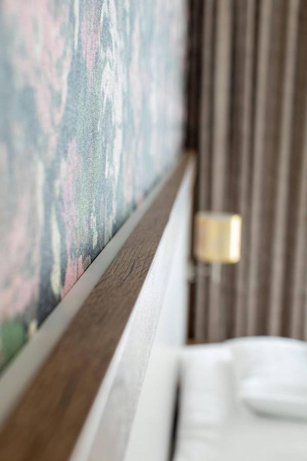 Aszuvilag Rezidencia With Sauna & Jacuzzi Legyesbenye Exteriör bild