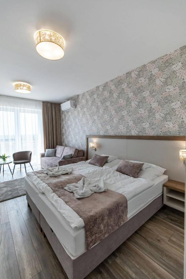 Aszuvilag Rezidencia With Sauna & Jacuzzi Legyesbenye Exteriör bild