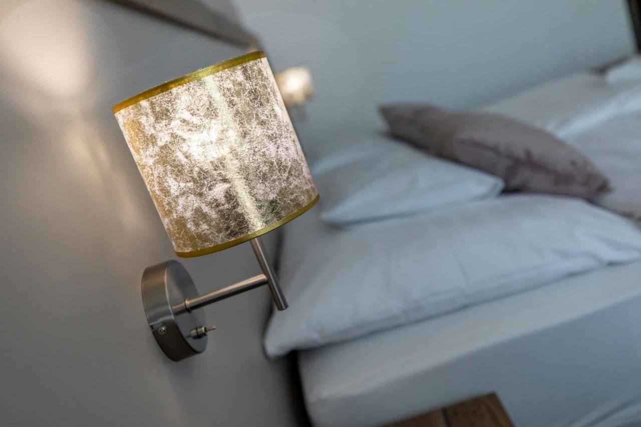 Aszuvilag Rezidencia With Sauna & Jacuzzi Legyesbenye Exteriör bild