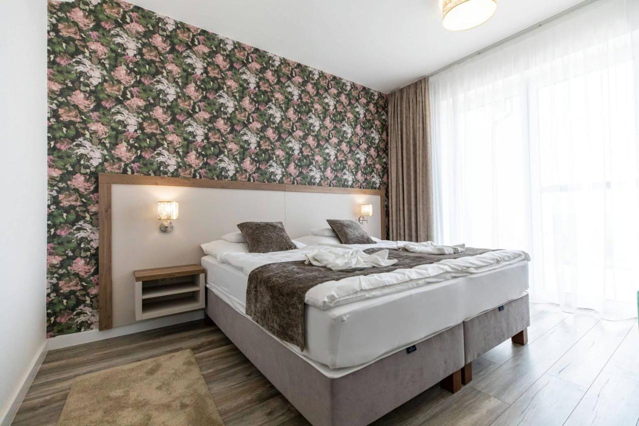 Aszuvilag Rezidencia With Sauna & Jacuzzi Legyesbenye Exteriör bild