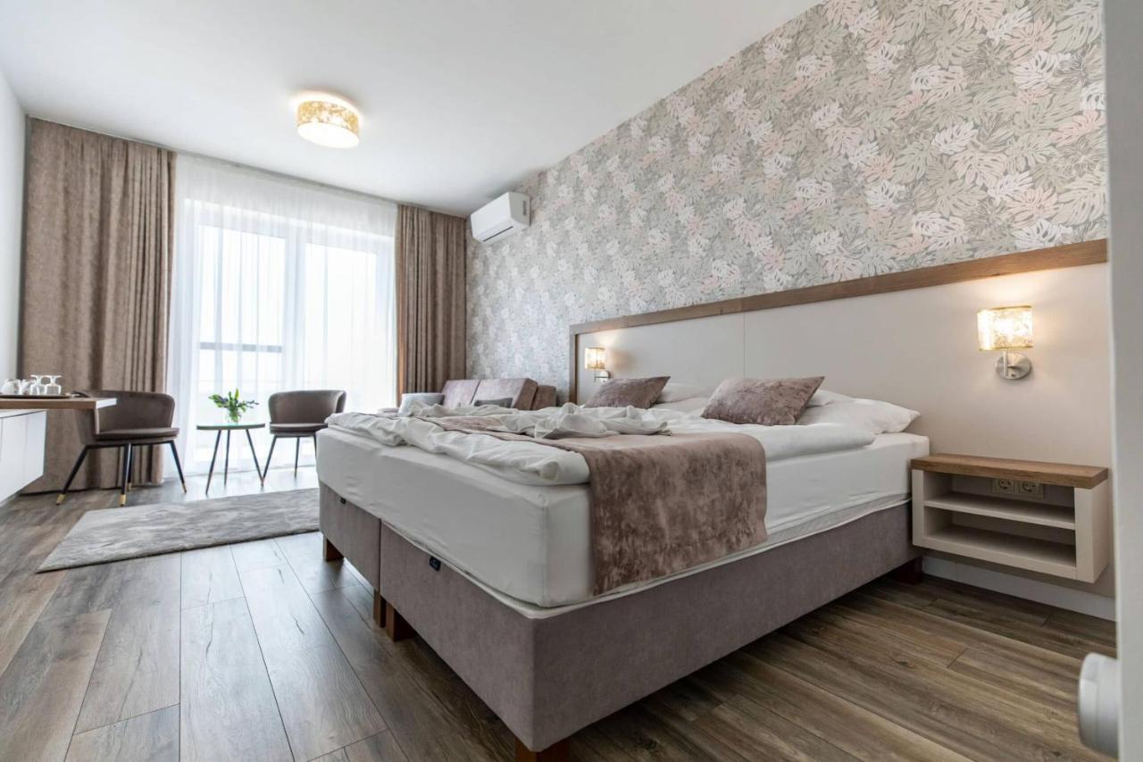 Aszuvilag Rezidencia With Sauna & Jacuzzi Legyesbenye Exteriör bild