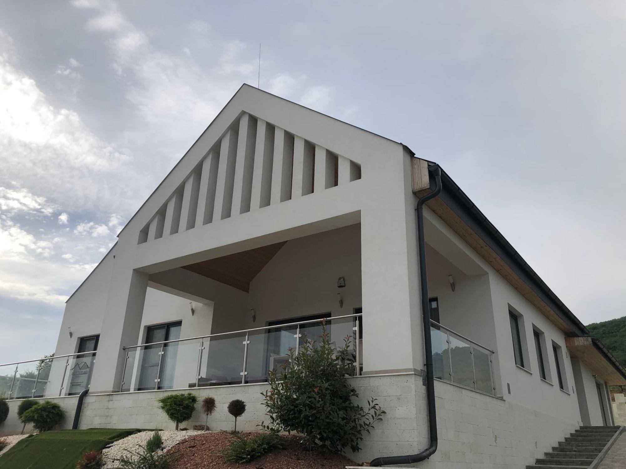 Aszuvilag Rezidencia With Sauna & Jacuzzi Legyesbenye Exteriör bild